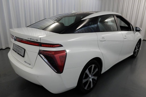 Toyota Mirai 3
