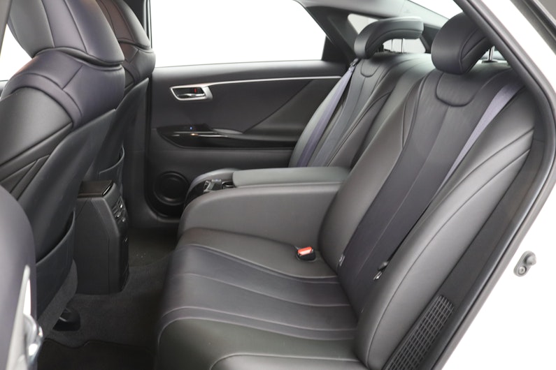 Vehicle image TOYOTA MIRAI