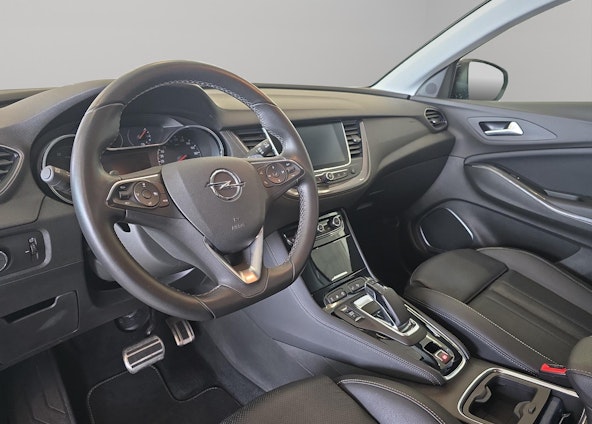 Vehicle image 5 Vehicle image 5