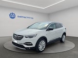First vehicle image