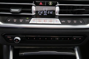 Vehicle image BMW M340i xDrive Touring