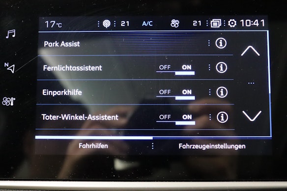 PEUGEOT 308 SW 1.2 PureTech 130 GT S/S 17