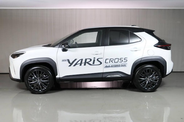 TOYOTA Yaris Cross 1.5 VVT-i HSD Adventure AWD-i 2