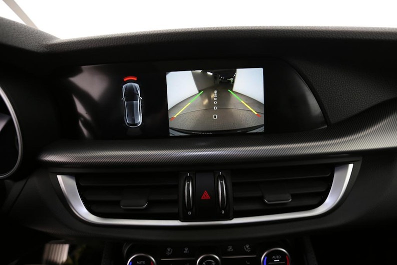 Vehicle image ALFA ROMEO STELVIO