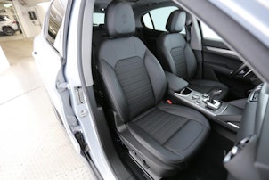 Vehicle image ALFA ROMEO Stelvio 2.0 Q4 Sprint