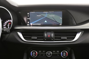 Vehicle image ALFA ROMEO Stelvio 2.0 Q4 Sprint