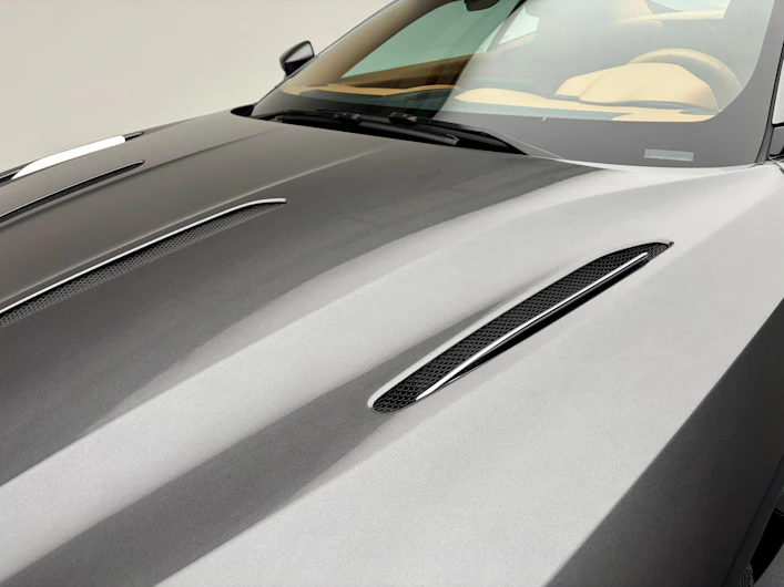 Fahrzeugbild ASTON MARTIN DB11