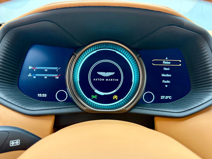 Fahrzeugbild ASTON MARTIN DB11