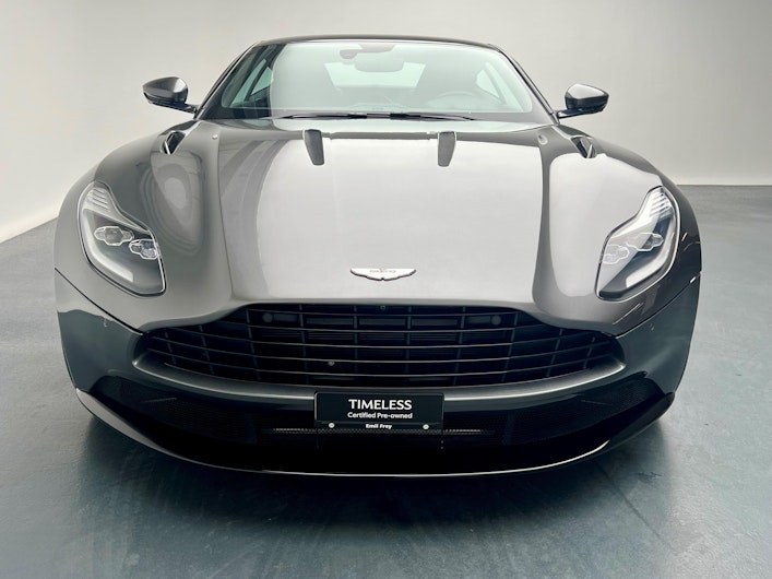 Vehicle image ASTON MARTIN DB11
