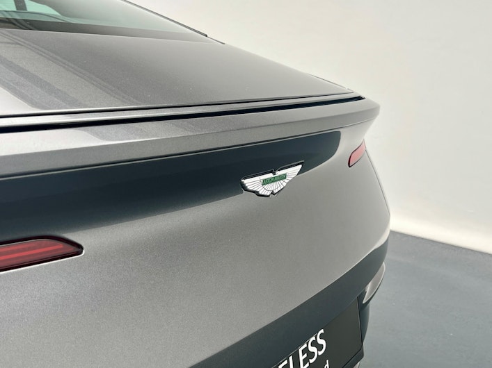 Vehicle image ASTON MARTIN DB11