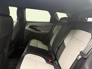 https://vehicle.imgix.net/208886/4fe8c80d-2ec4-4c4c-b30e-c6e85e5c2c35.jpg
