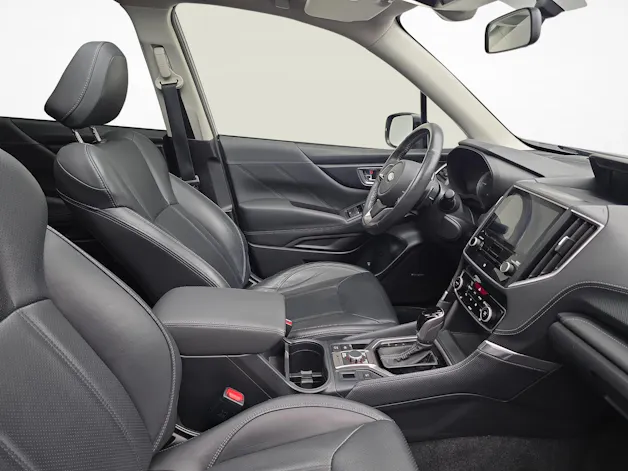 Subaru Forester Station 2.0i e-Boxer Luxury