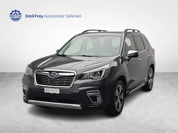 Fahrzeugbild SUBARU Forester Station 2.0i e-Boxer Luxury