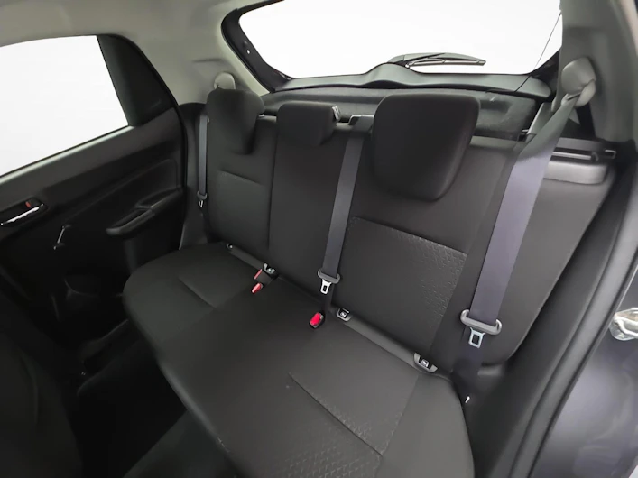 Fahrzeugbild SUZUKI SWIFT