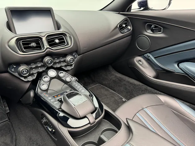 Aston Martin V8 Vantage Roadster 4.0 V8 Bi-Turbo