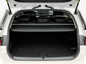 https://vehicle.imgix.net/223043/39134822-0410-415d-bf5e-4d0d3035c55f.jpg