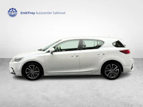 https://vehicle.imgix.net/223043/8f40b8bb-04e7-47a3-b3c3-b597ead92494.jpg