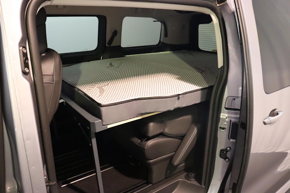 CITROEN Spacetourer M 2.0 BlueHDi 180 Business Lounge S/S 6