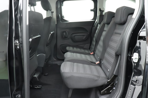 OPEL Combo Life XL 1.2 Edition S/S 9