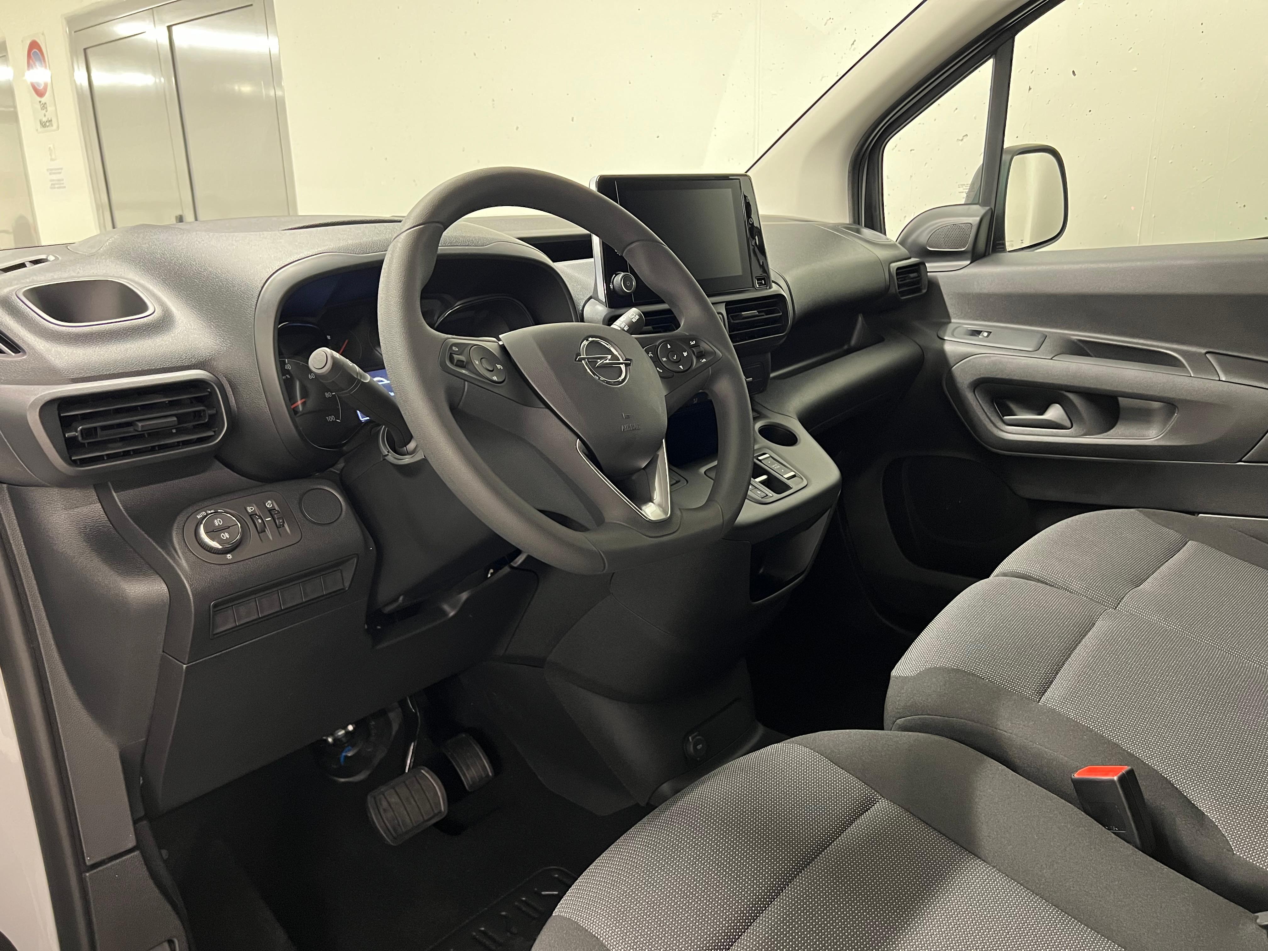 OPEL Combo-e Life Elegance Démonstration 39 990.00 CHF