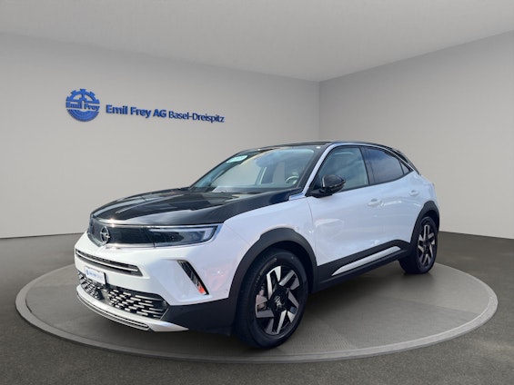 First vehicle image