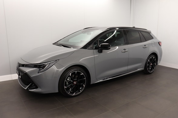TOYOTA Corolla Touring Sports 2.0 HSD GR-S 3