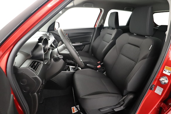 SUZUKI Swift 1.2 Piz Sulai Top Hybrid 4x4 5