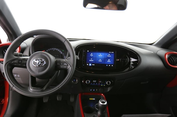 Toyota Aygo X 1.0 VVT-i Trend 3