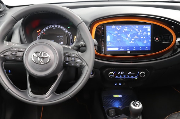 Toyota Aygo X 1.0 VVT-i Limited 4