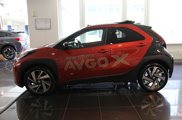 Toyota Aygo X 1.0 VVT-i Style 3