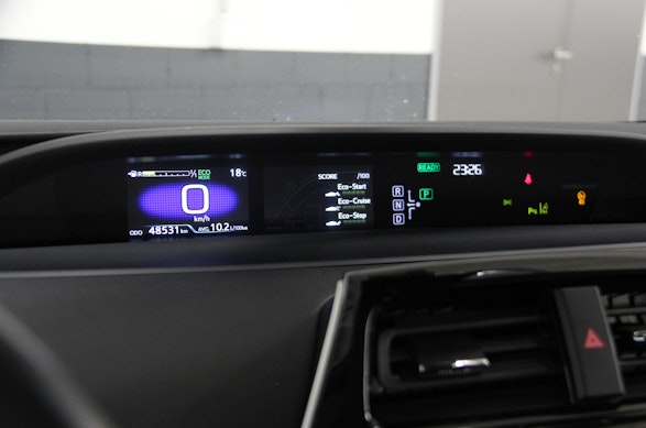 Toyota Prius 1.8 VVTi HSD Sol Premium 10
