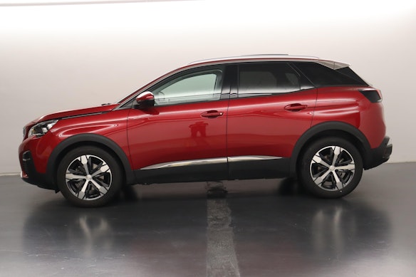 PEUGEOT 3008 1.6 PureTech Allure 2