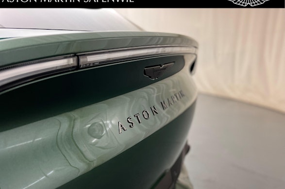 ASTON MARTIN DBX 4.0 V8 Bi-Turbo 24