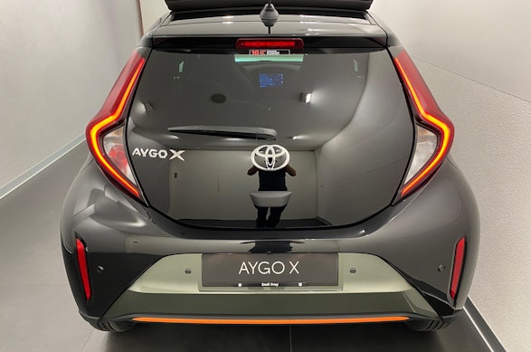 Toyota Aygo X 1.0 VVT-i Limited 10
