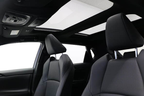 Vehicle image 5 Vehicle image 5