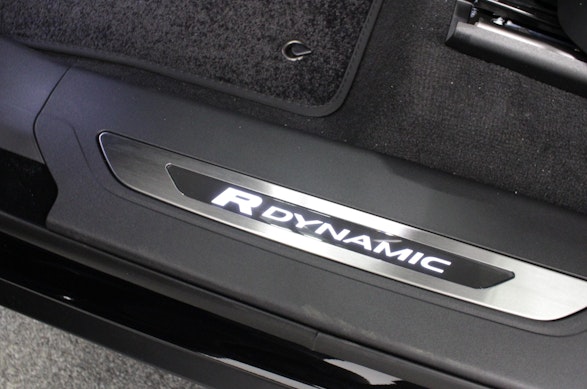 LAND ROVER Range Rover Velar 2.0 T R-Dynamic SE 11