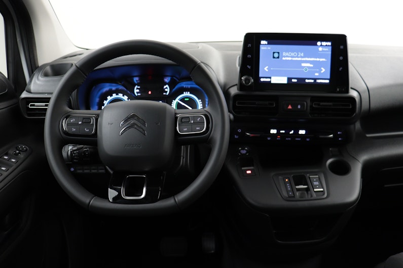 Vehicle image CITROEN BERLINGO