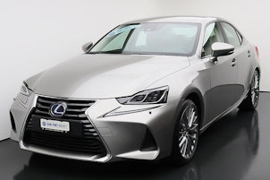 LEXUS IS 300h Excellence