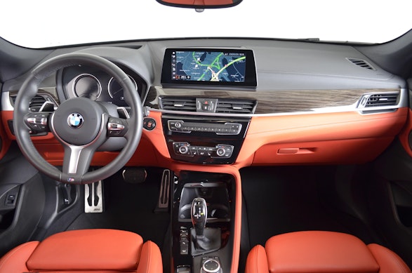 BMW X2 M35i 8