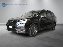 SUBARU Forester Station 2.0i e-Boxer Black Edition