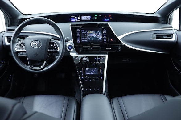 Toyota Mirai Fuel Cell Premium 8