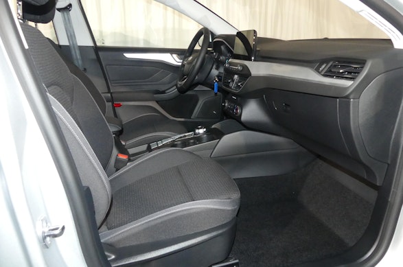 FORD Focus 1.5i EcoB SCTi 150 Cool & Connect 7
