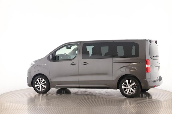 TOYOTA PROACE Verso L1 75KWh Trend 7