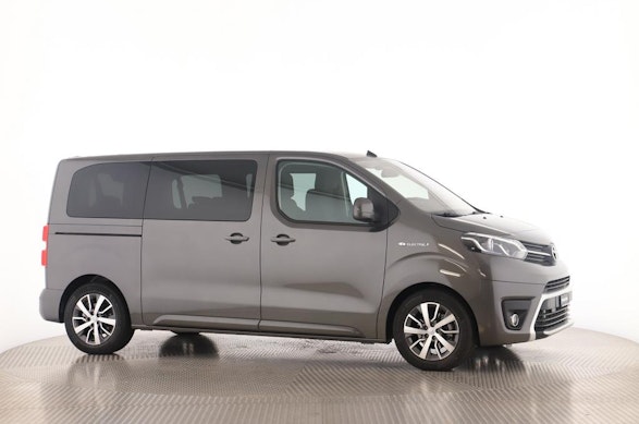 TOYOTA PROACE Verso L1 75KWh Trend 20