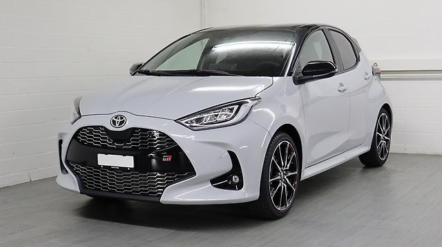 TOYOTA Yaris 1.5 VVT-i HSD GR Sport: Jetzt Probefahrt buchen!