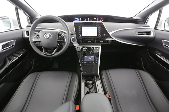 Toyota Mirai Fuel Cell Premium 5