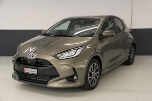 TOYOTA Yaris 1.5 VVT-i HSD Trend