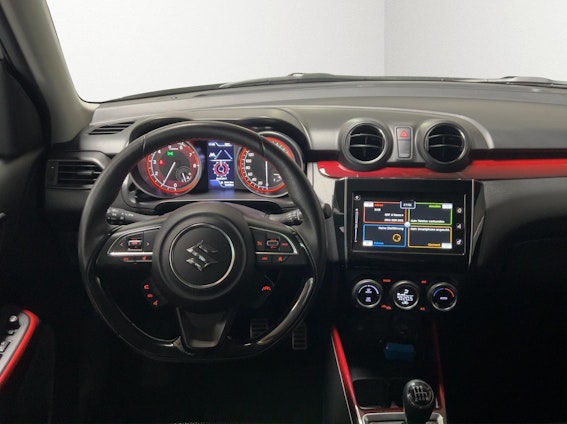 Vehicle image 8