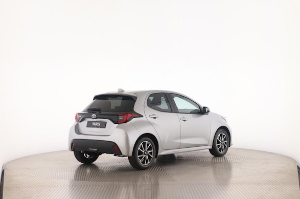 Toyota Yaris 1.5 VVT-iE Trend 13