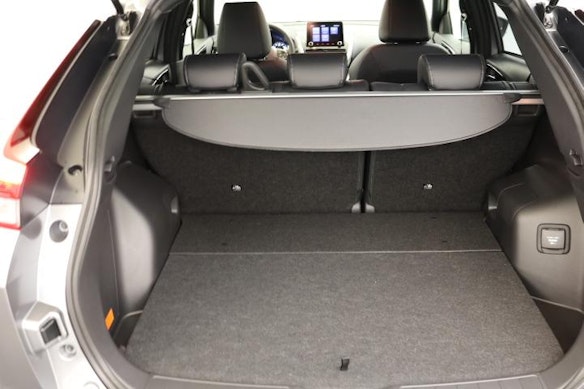 MITSUBISHI Eclipse Cross 2.4 PHEV Instyle+ 4x4 8